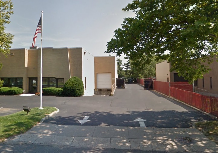 Finished asphalt paving project in Long Island by DuMor Construction Inc.